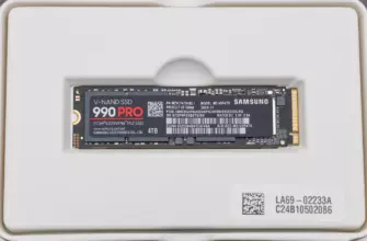 NVMe SSD-накопитель M.2 в упаковке